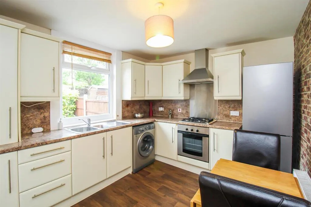 3 bed Semi-Detached