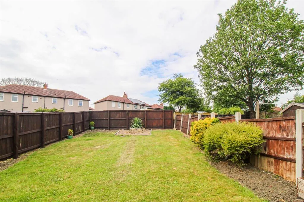 3 bed Semi-Detached