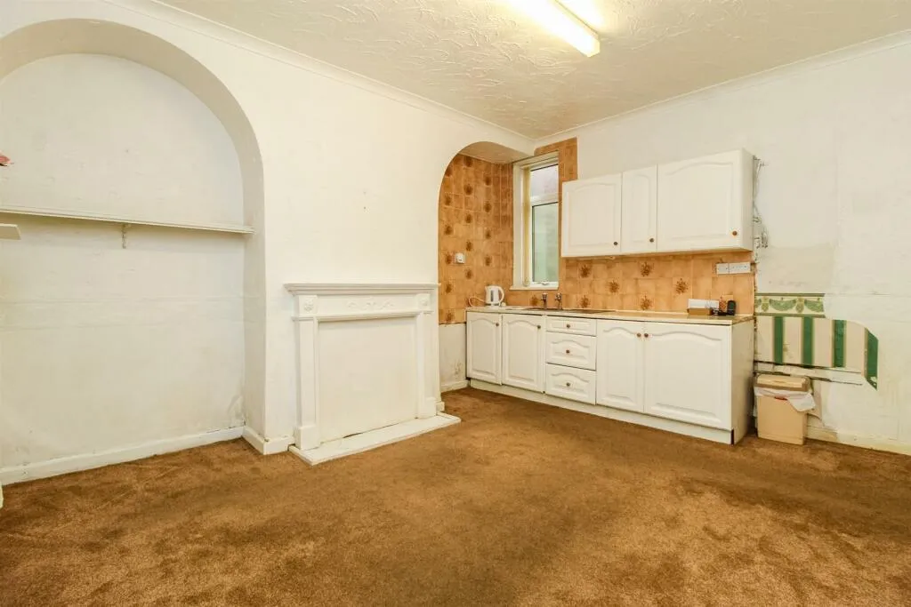 3 bed Semi-Detached