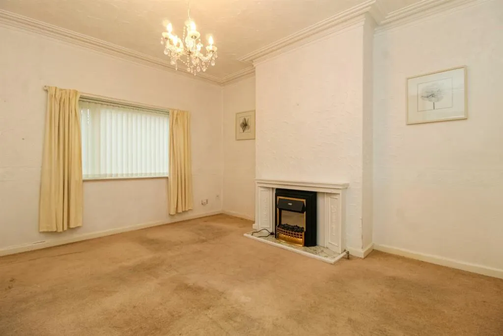 3 bed Semi-Detached