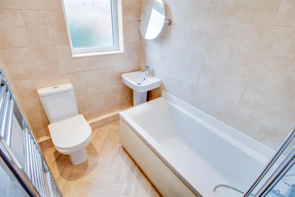 2 bed Semi-Detached