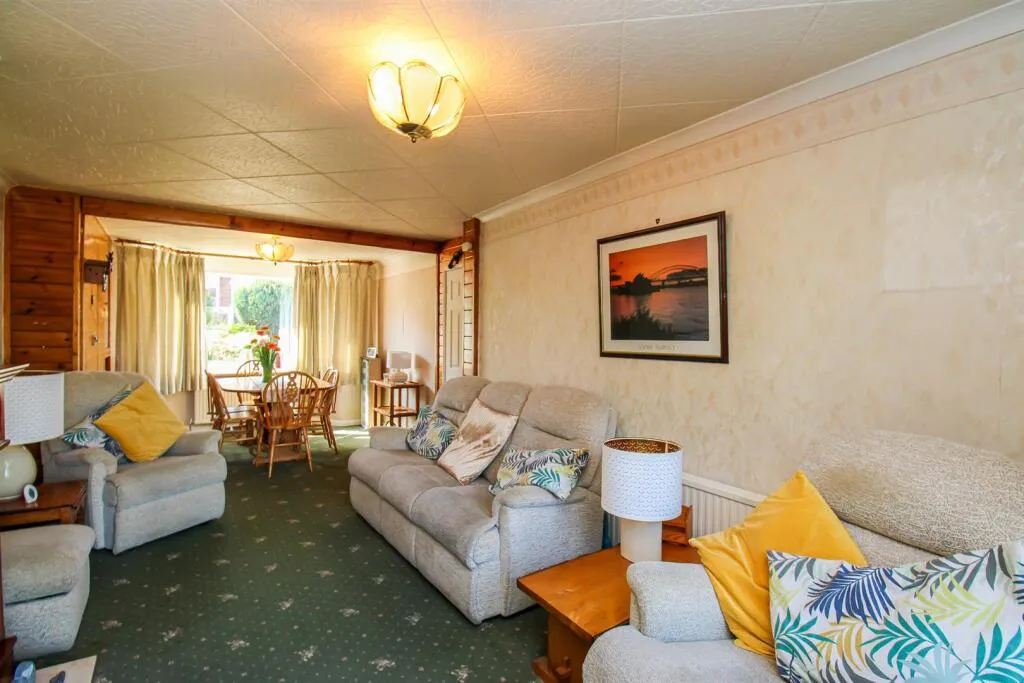 3 bed Semi-Detached