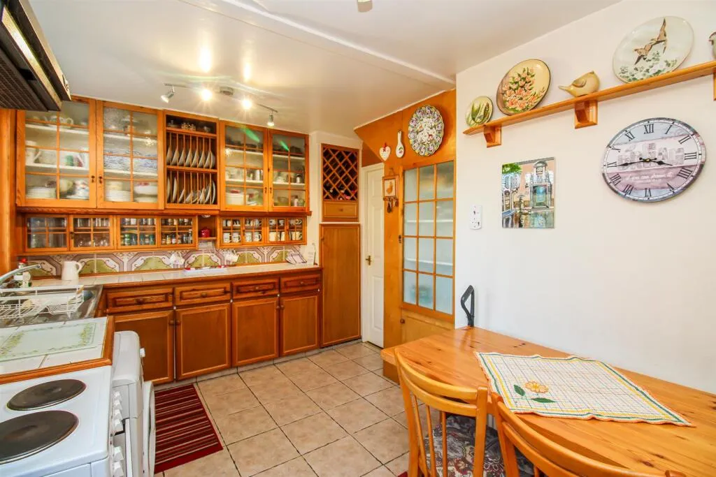 3 bed Semi-Detached