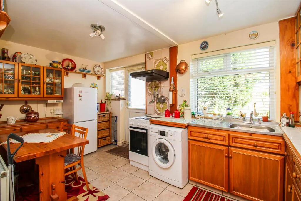 3 bed Semi-Detached