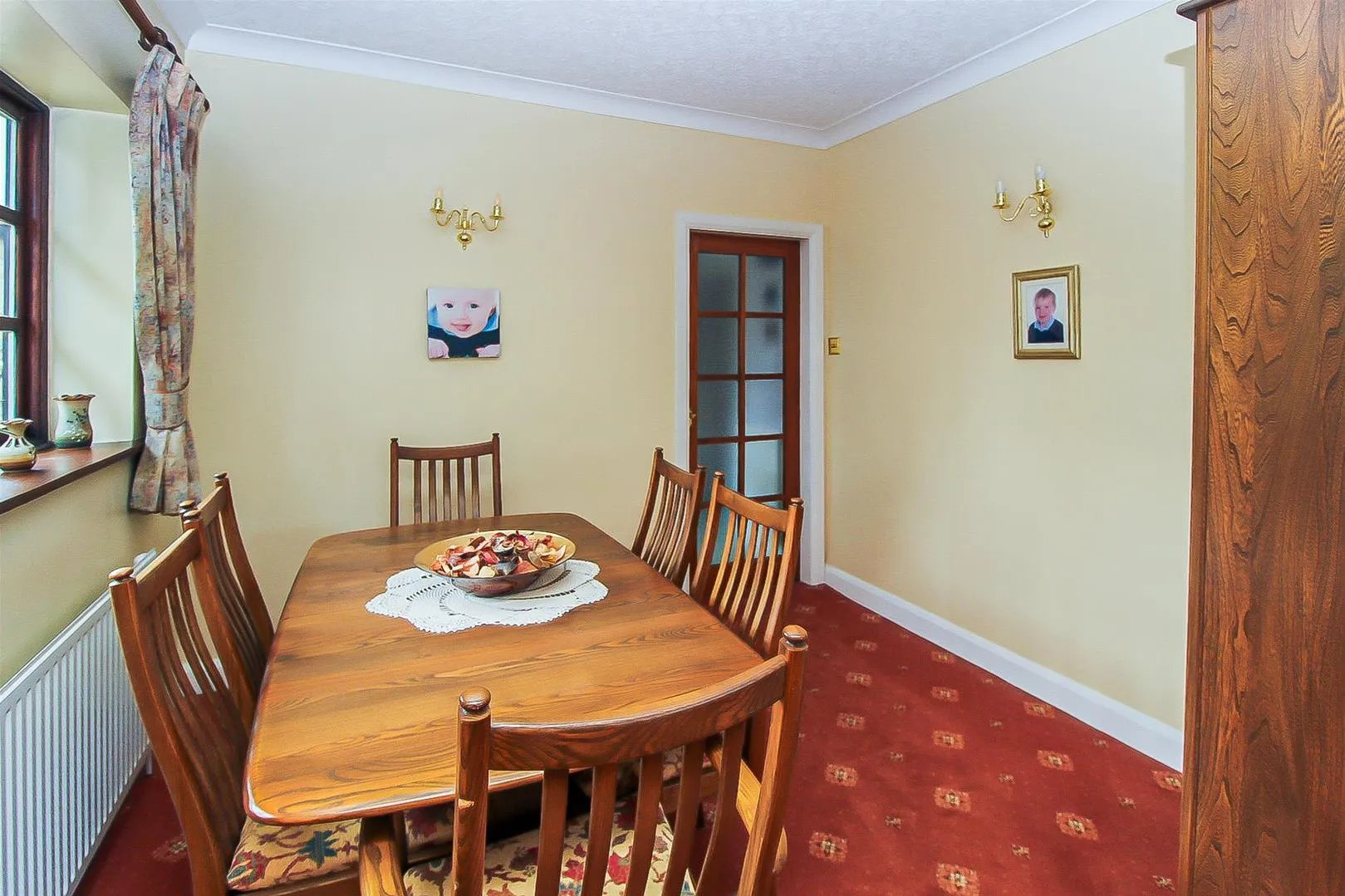 3 bed Detached Bungalow
