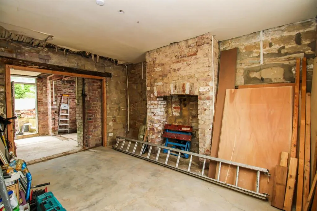 3 bed Cottage