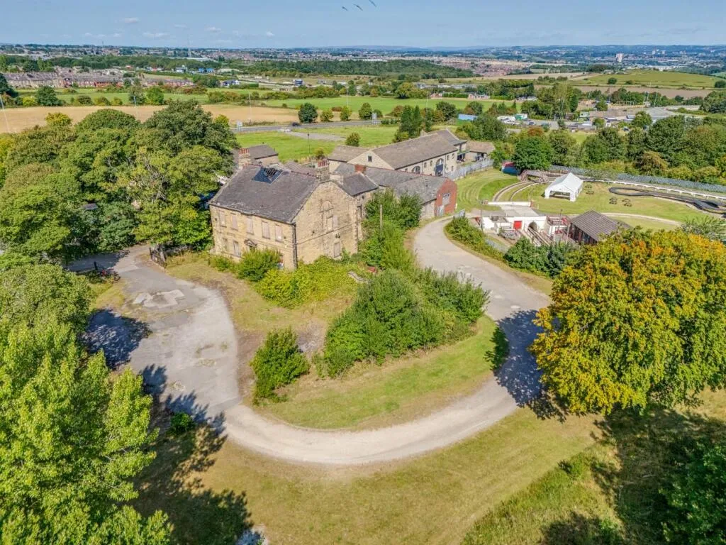 4 bed Detached