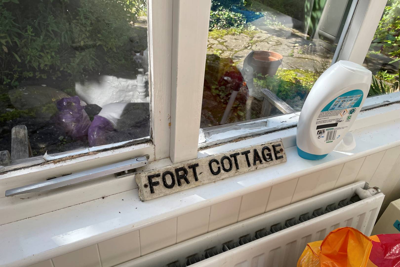 Fort Cottage, 16 Fort End, Haddenham, Aylesbury, HP17 8EJ