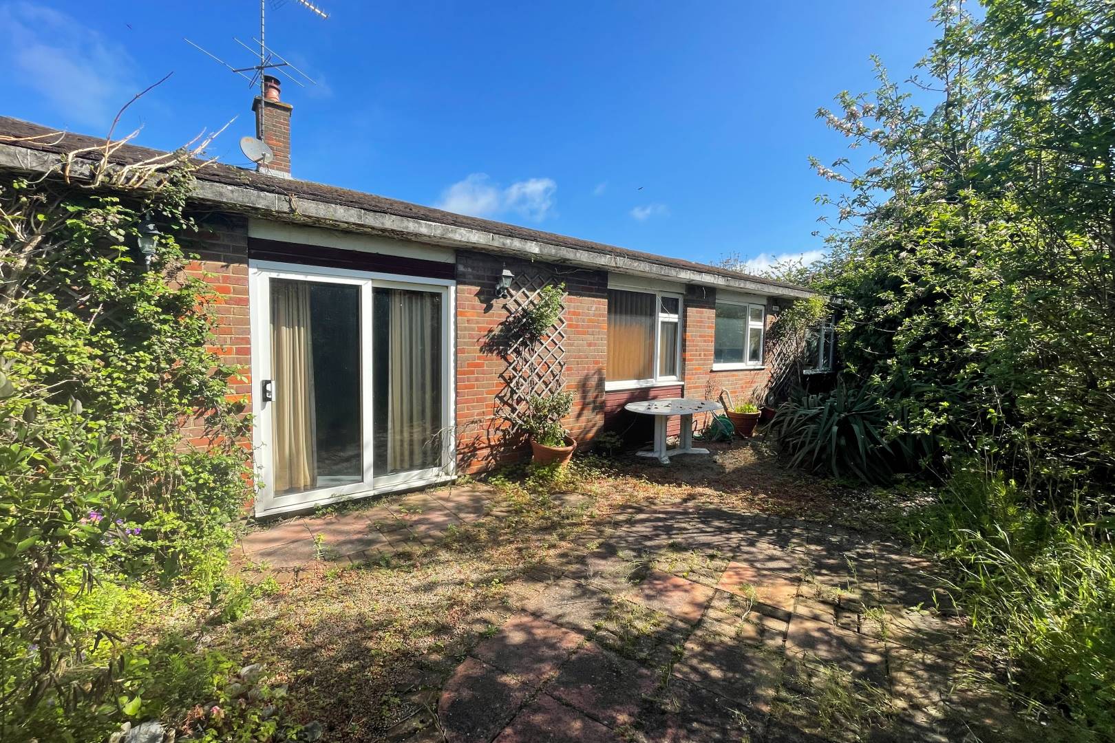 Manor Cottage, 59 High Road, Soulbury, Leighton Buzzard, LU7 0BT