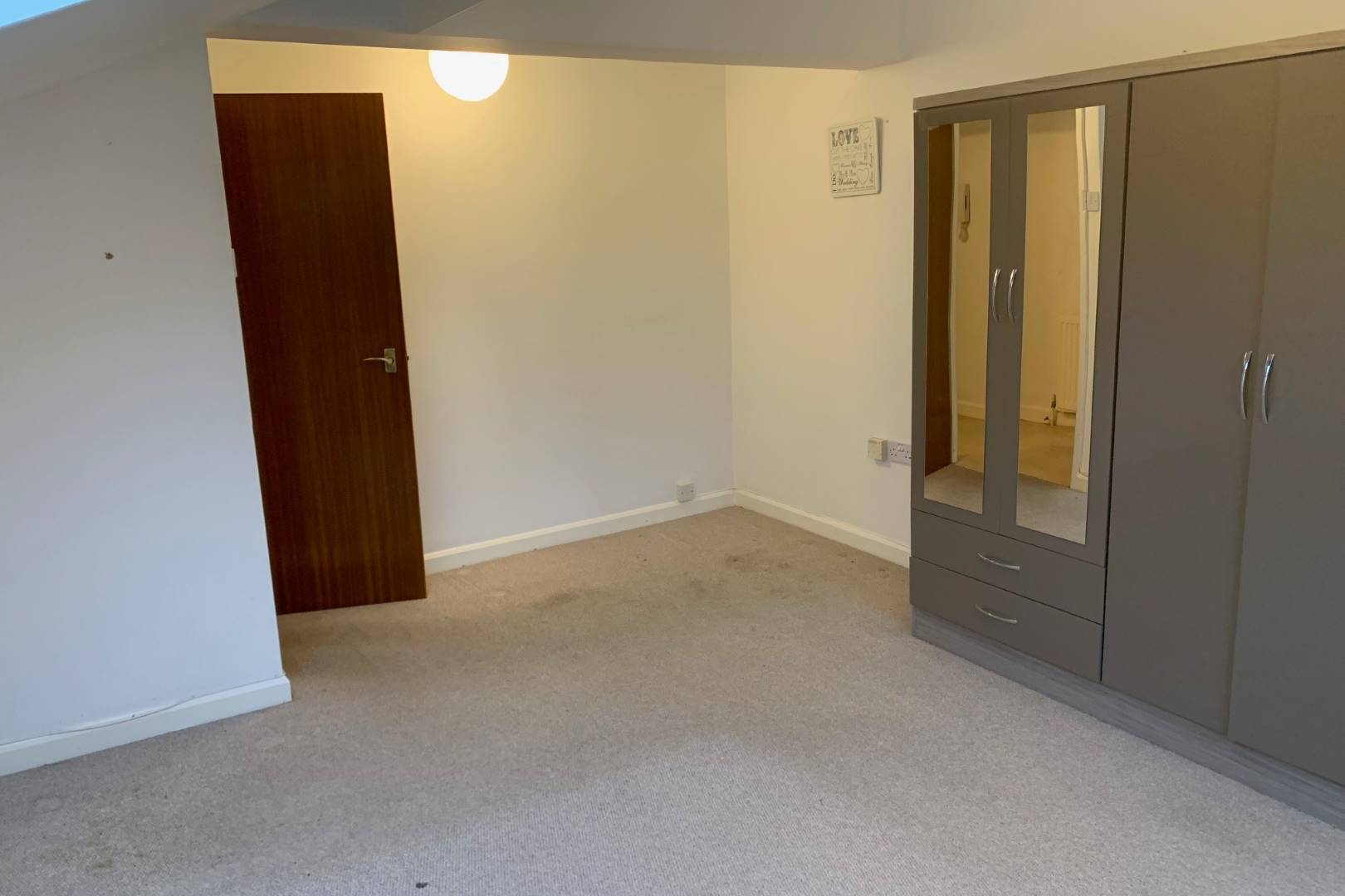 Flat 6, Hockliffe House, 87 Hockliffe Street, Leighton Buzzard, LU7 1EZ