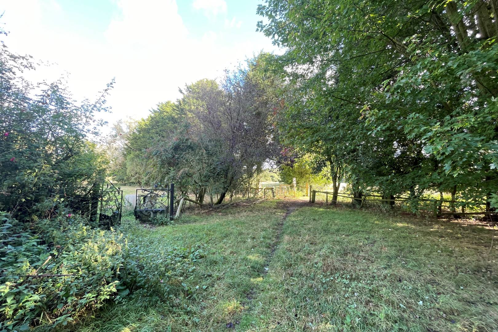 Barns, Land and Wood, Nash Road, Thornborough, Buckingham, MK18 2DP