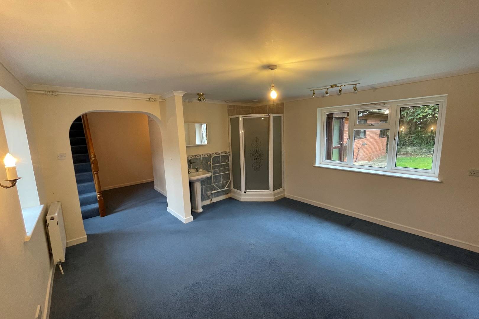 Little Hamilton, 6A West Street, Buckingham, MK18 1HL