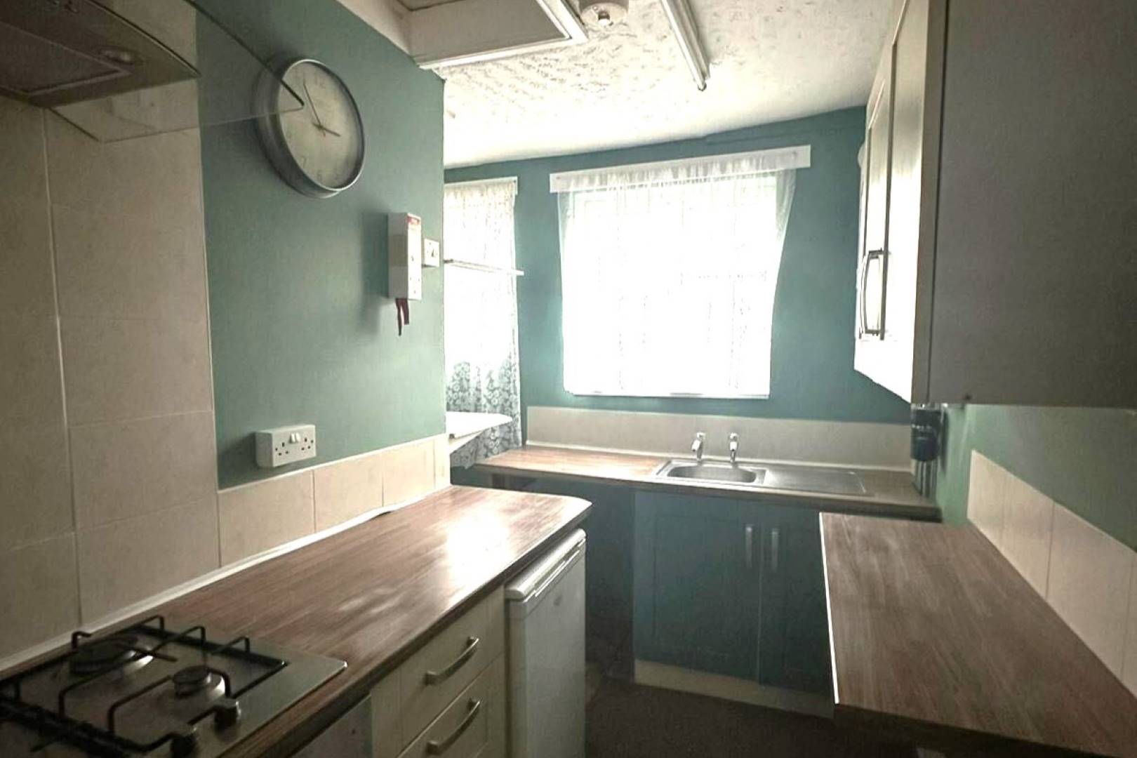 24 Campbell Road, Bedford, MK40 3DD