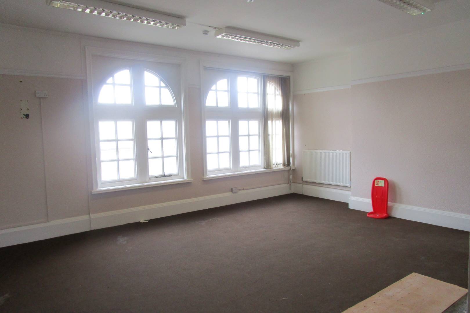 41-43 High Street, Rushden, NN10 0QE