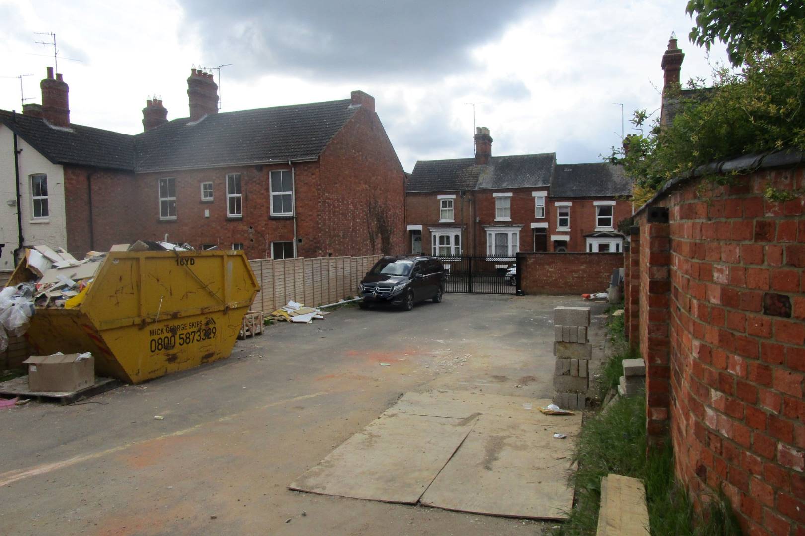 41-43 High Street, Rushden, NN10 0QE