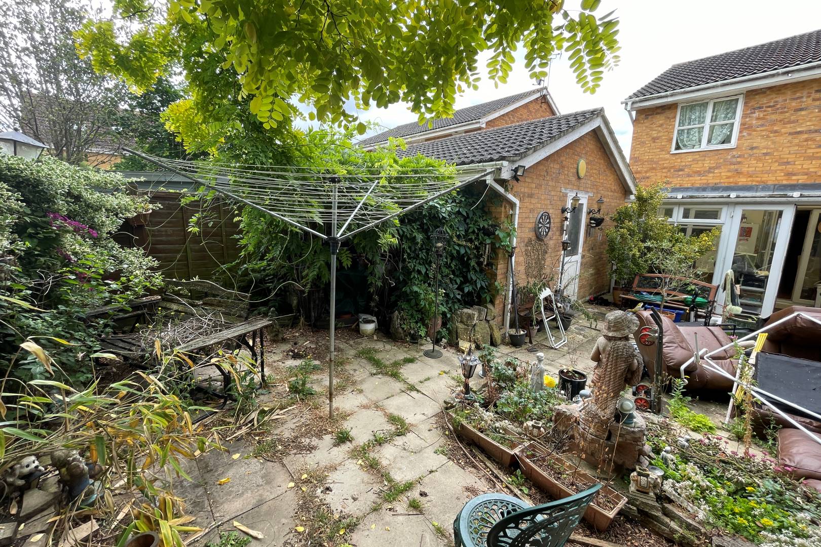 57 Aintree Drive, Rushden, NN10 0YS