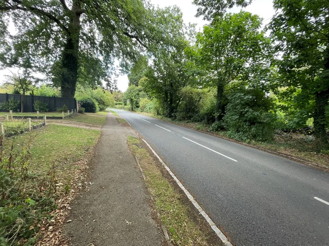Plot 1 adjacent to 120 Chalkshire Road, Butlers Cross, Buckinghamshire, HP17 0TJ