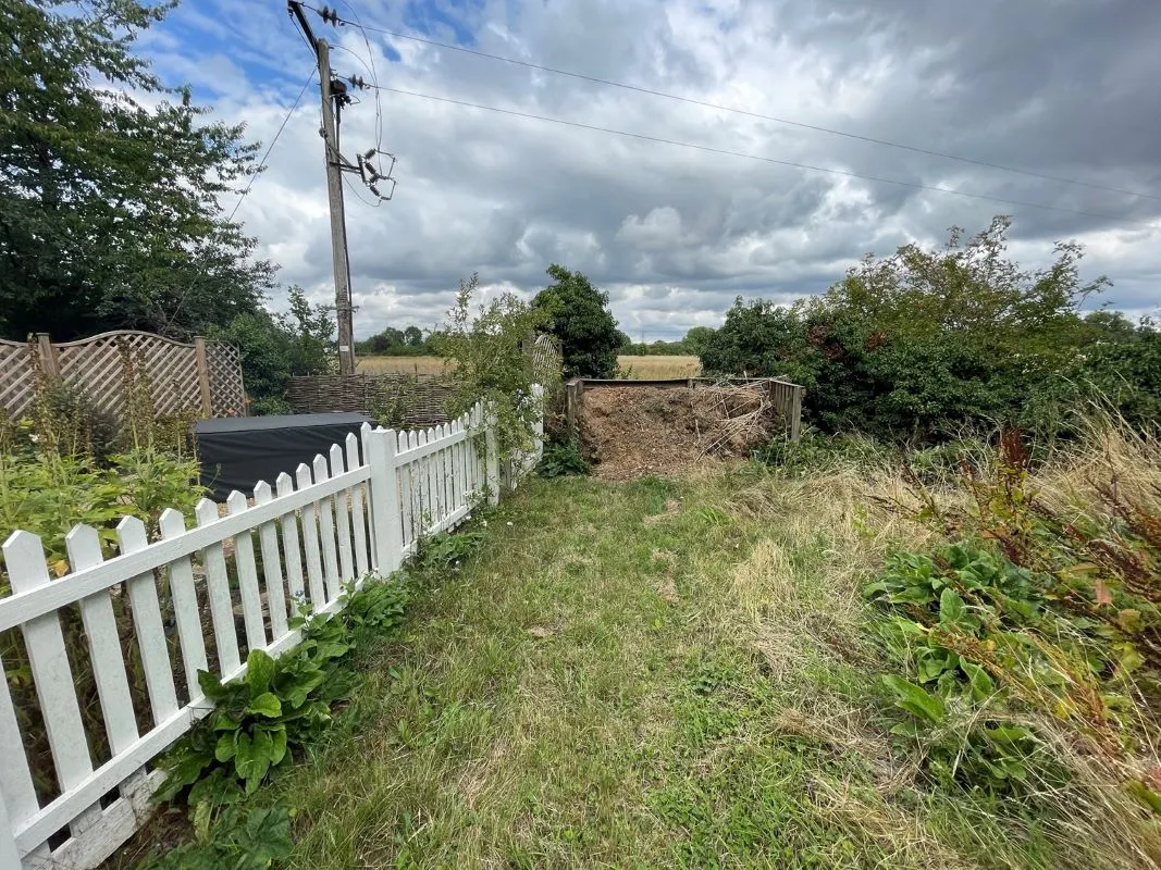 Plot 1 adjacent to 120 Chalkshire Road, Butlers Cross, Buckinghamshire, HP17 0TJ