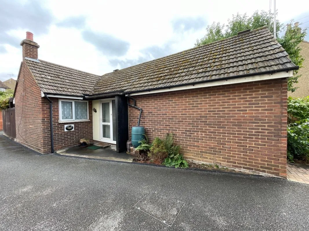34 Church Street, Leighton Buzzard, Bedfordshire, LU7 1BT