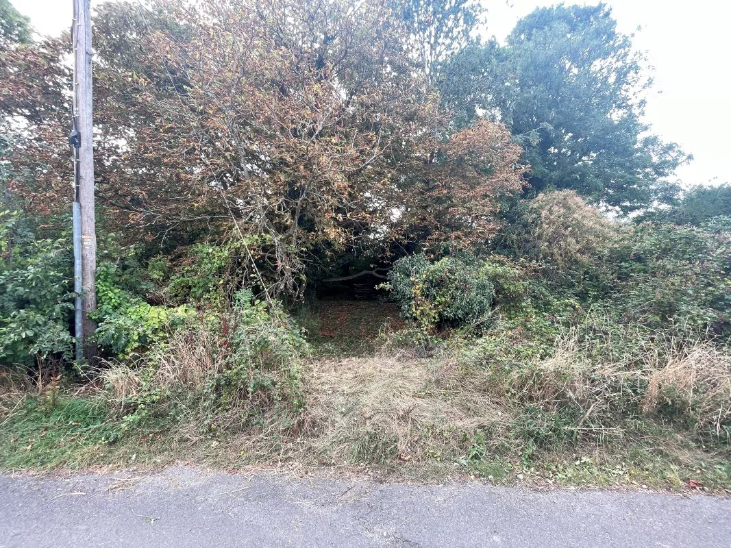 Land to the side and rear of 94, Cotton End Road, Wilstead, Bedfordshire, MK45 3DD