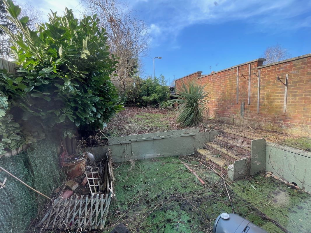 1 Swallow Close, Wellingborough, Northamptonshire, NN8 4BY