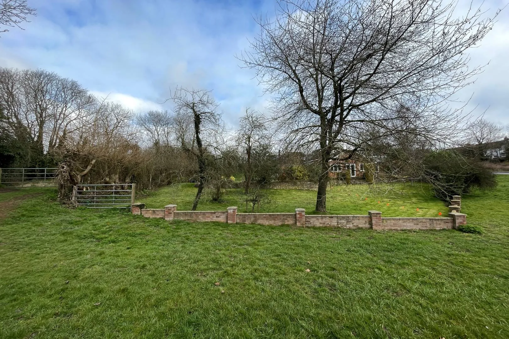 Building Plot Adjacent to Deepdown, Water Stratford Road, Tingewick, Buckingham, MK18 4NU