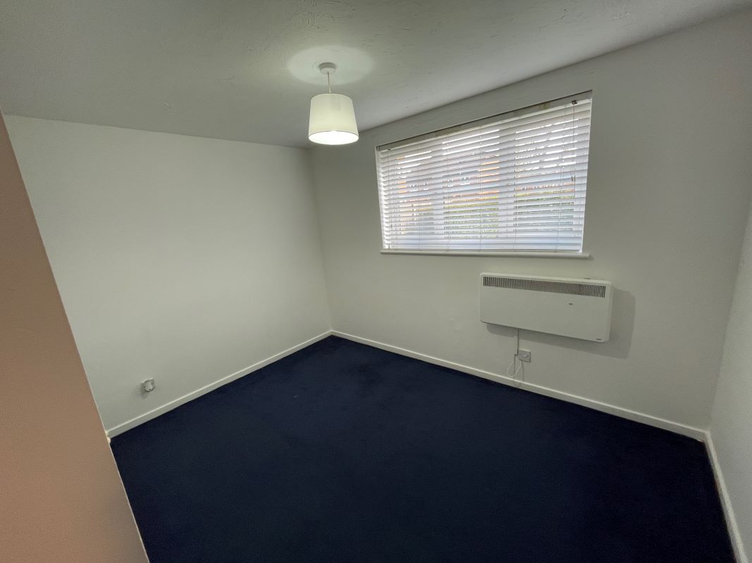 66 Knowles Close, West Drayton, Middlesex, UB7 8LZ