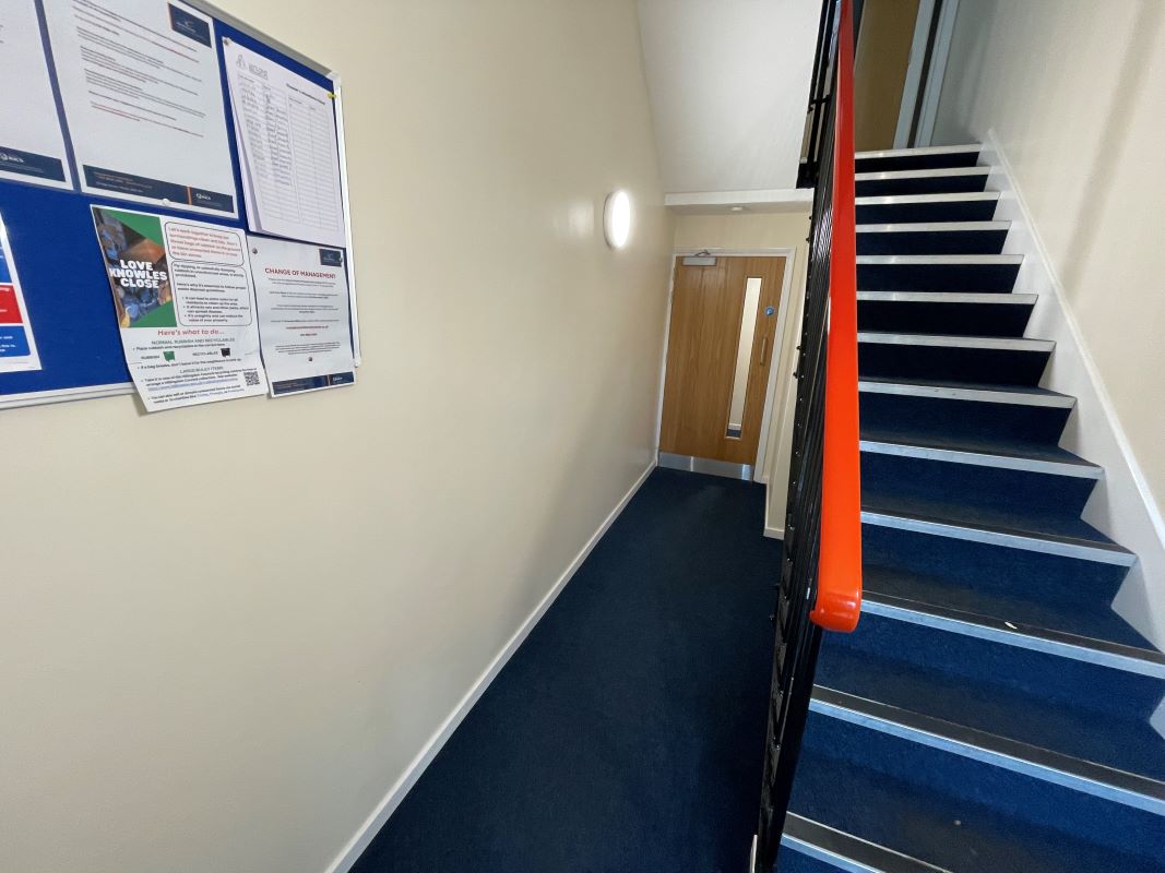 66 Knowles Close, West Drayton, Middlesex, UB7 8LZ