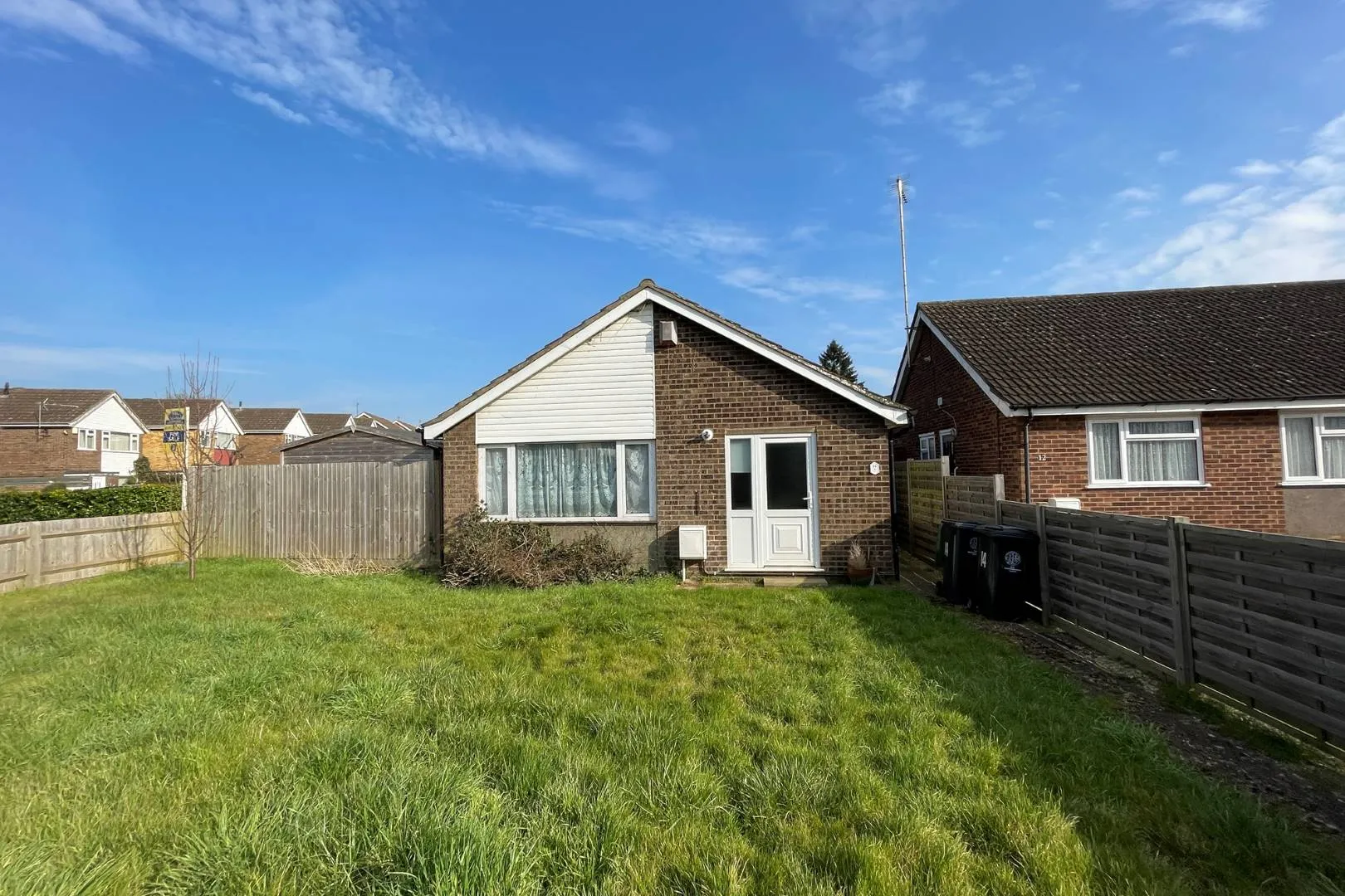 14 Cedar Way, Higham Ferrers, Rushden, NN10 8ES