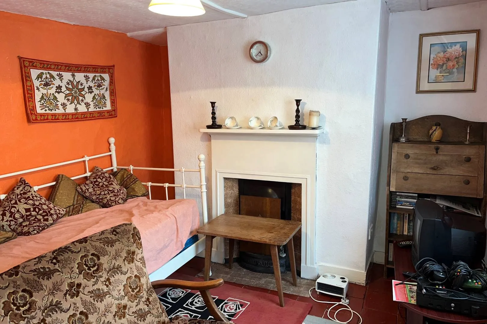 11 Waterfall Street, Llanrhaeadr ym Mochnant, Oswestry, SY10 0JX
