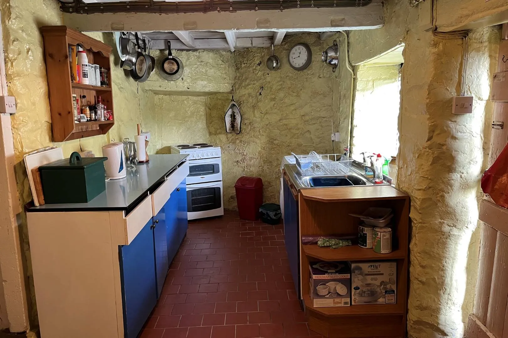 11 Waterfall Street, Llanrhaeadr ym Mochnant, Oswestry, SY10 0JX