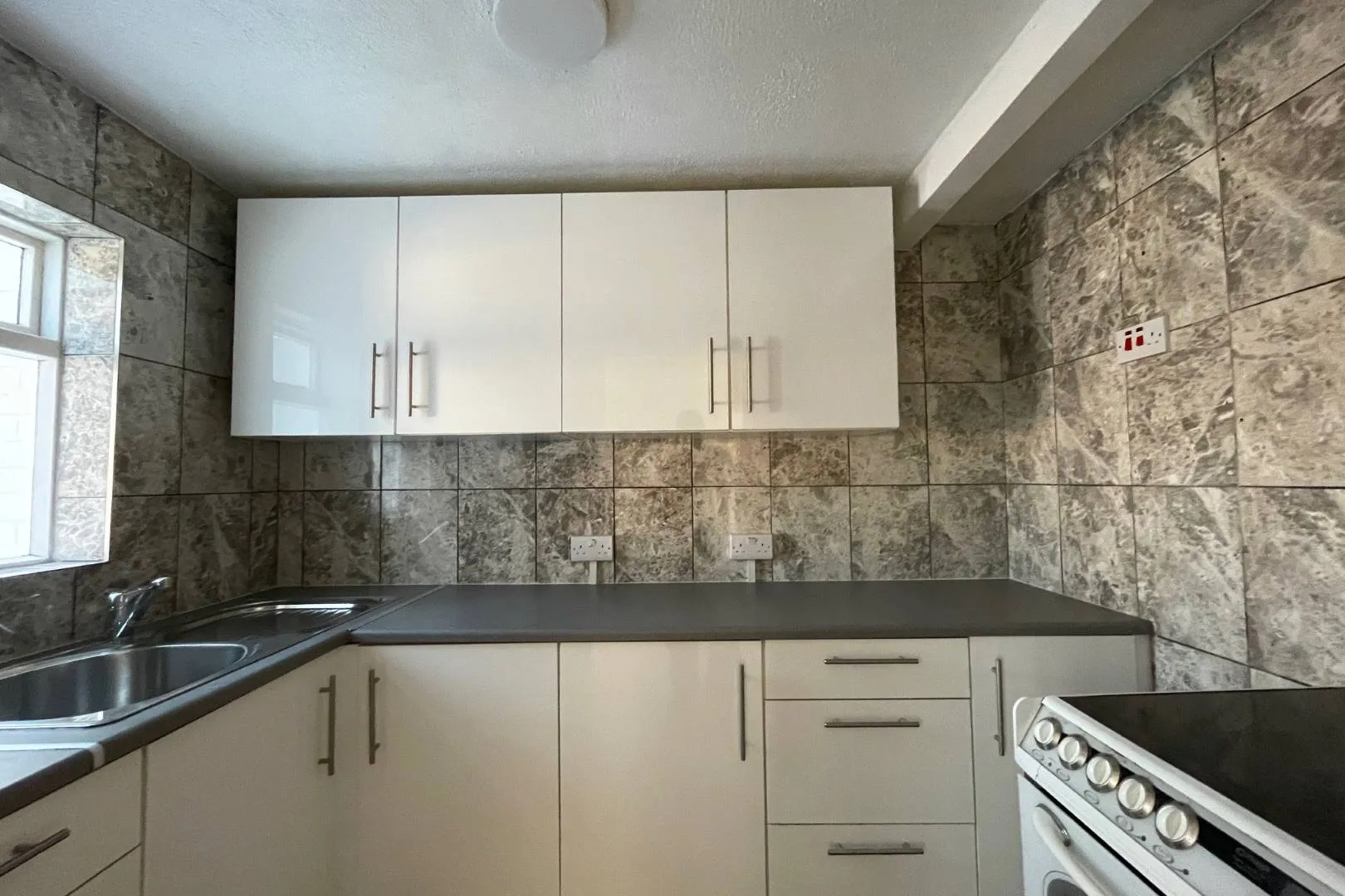 91A High Street, Riseley, Bedford, MK44 1DD
