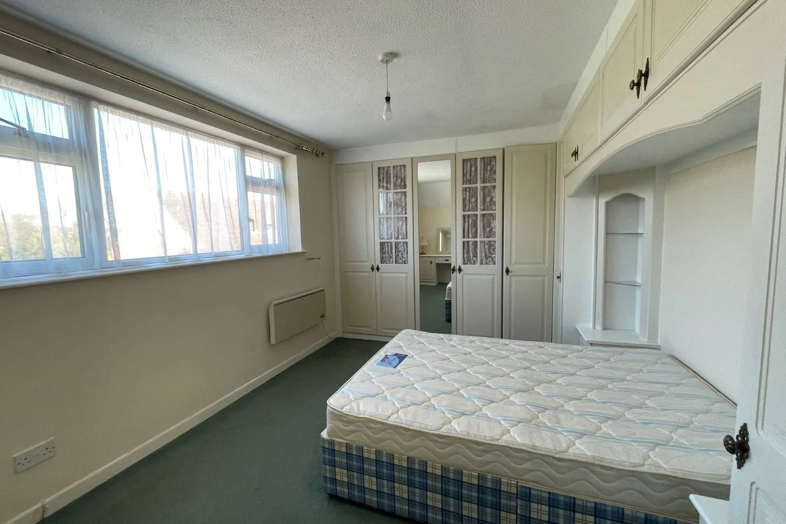 91A High Street, Riseley, Bedford, MK44 1DD