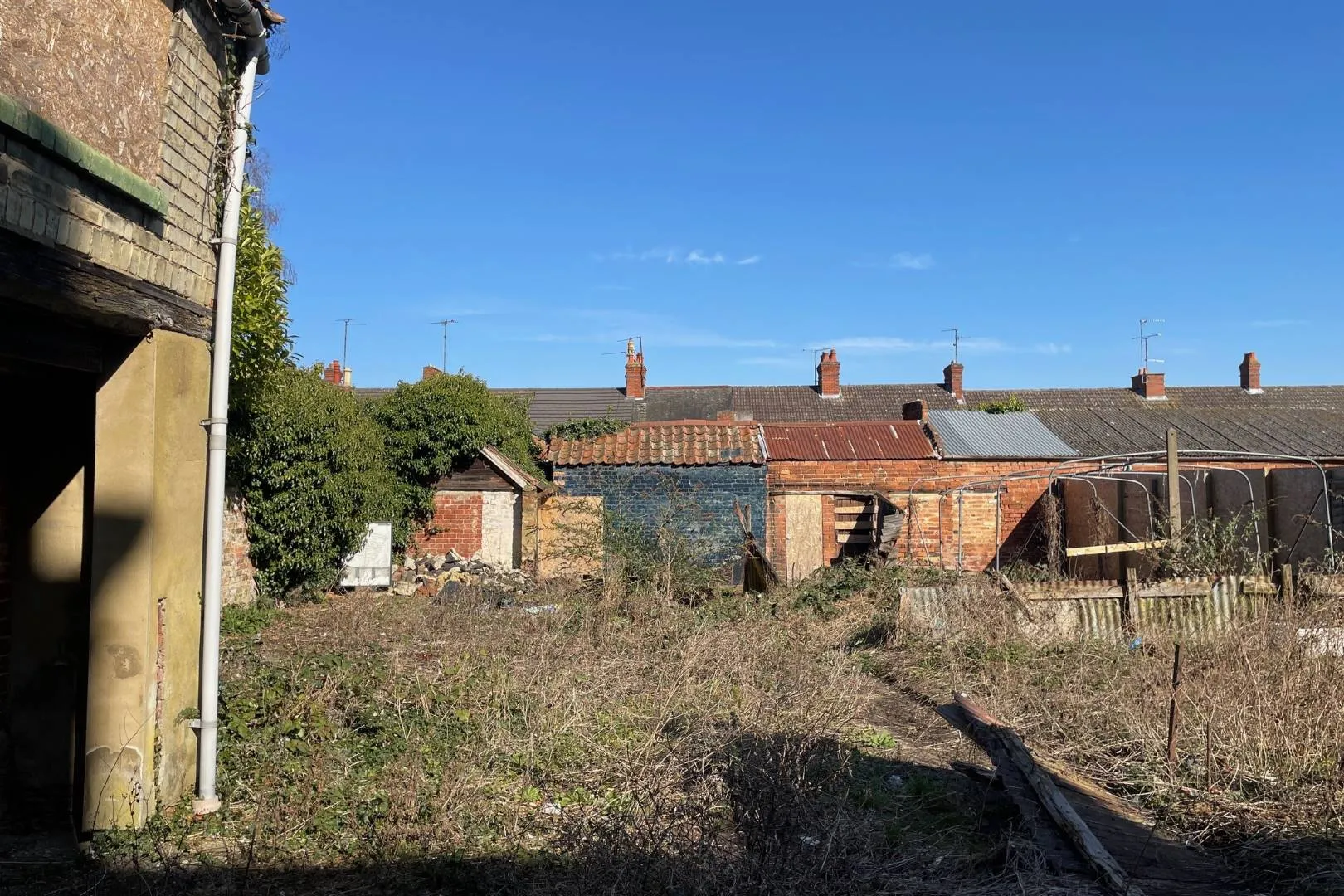 88-90 Wellingborough Road, Rushden, NN10 9TD