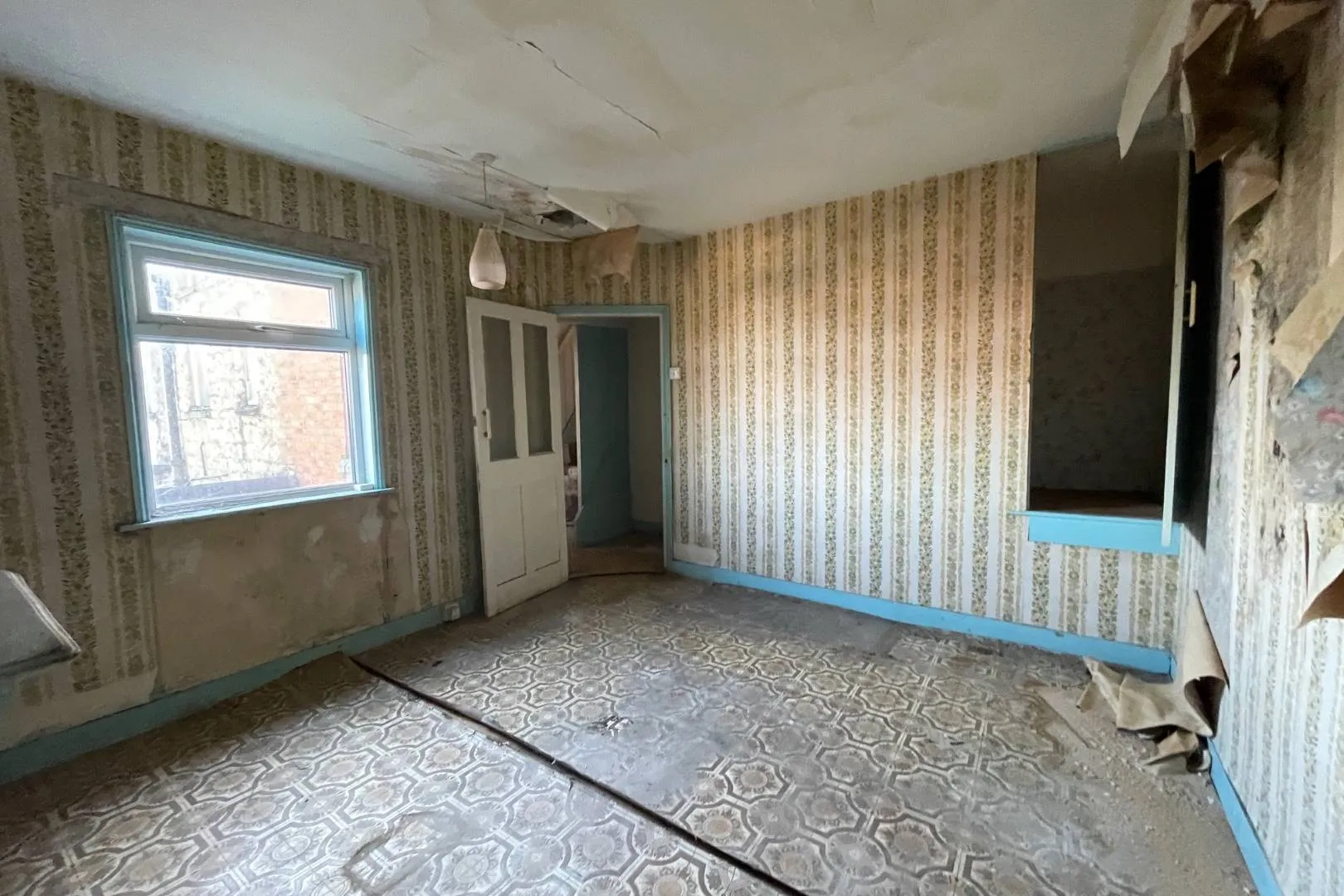 88-90 Wellingborough Road, Rushden, NN10 9TD