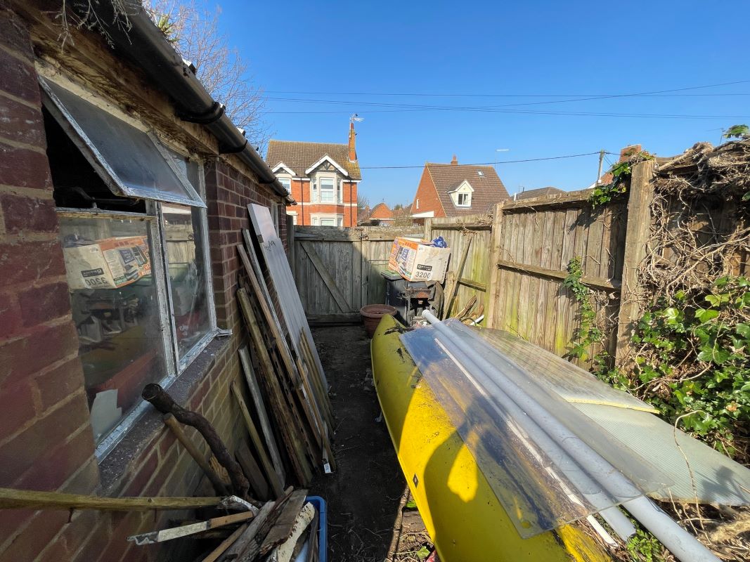 12 York Road, Higham Ferrers, Northamptonshire, NN10 8HZ