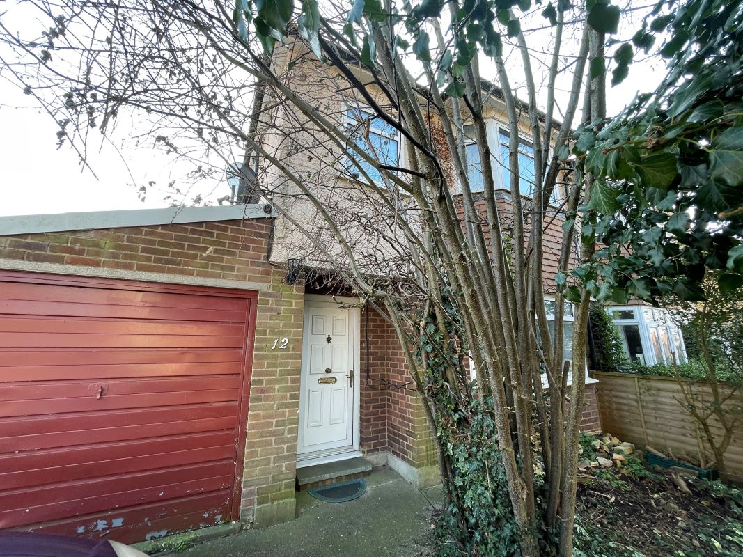 12 York Road, Higham Ferrers, Northamptonshire, NN10 8HZ