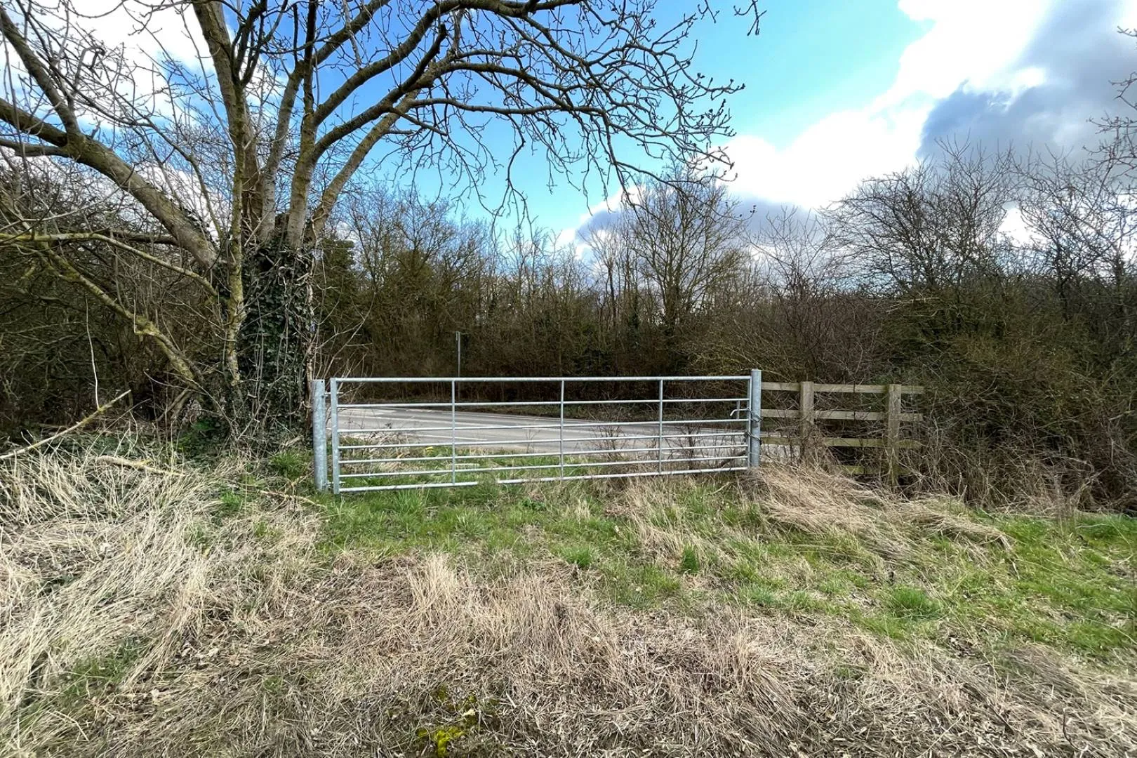 Cold Harbour Field, High Street, Sherington, Newport Pagnell, MK16 9QP