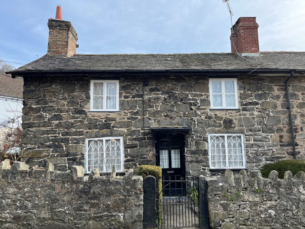 11 Waterfall Street, Llanrhaeadr Ym Mochnant, Powys, Wales, SY10 0JX