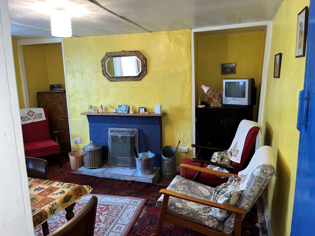 11 Waterfall Street, Llanrhaeadr Ym Mochnant, Powys, Wales, SY10 0JX
