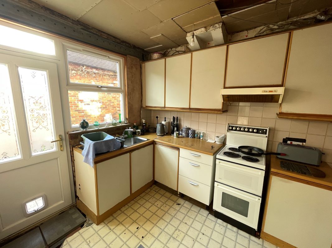 1A & 1B St Andrews Road, Bedford, Bedfordshire, MK40 2LL