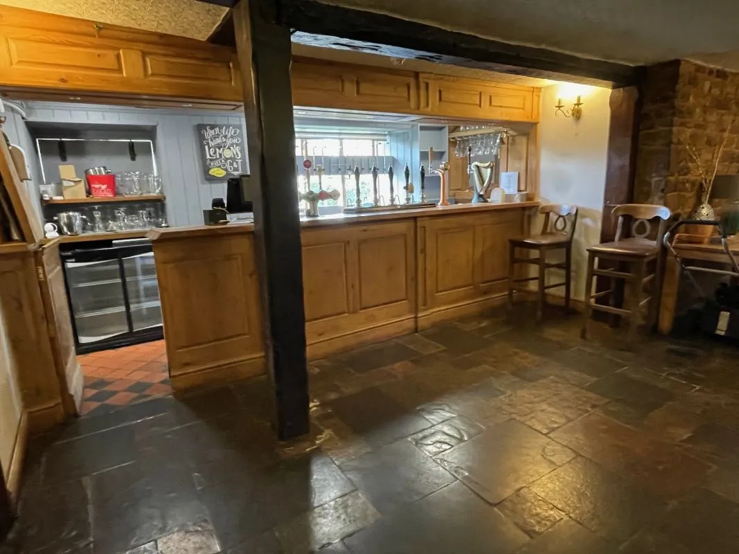 The Hare, 5 Main Street, Loddington, Northamptonshire, NN14 1LA