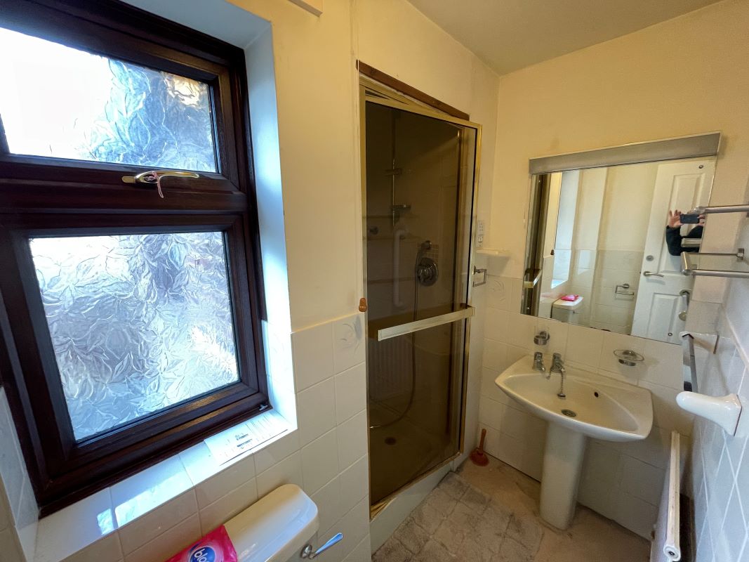 10 The Grange, Lower Caldecote, Bedfordshire, SG18 9ET