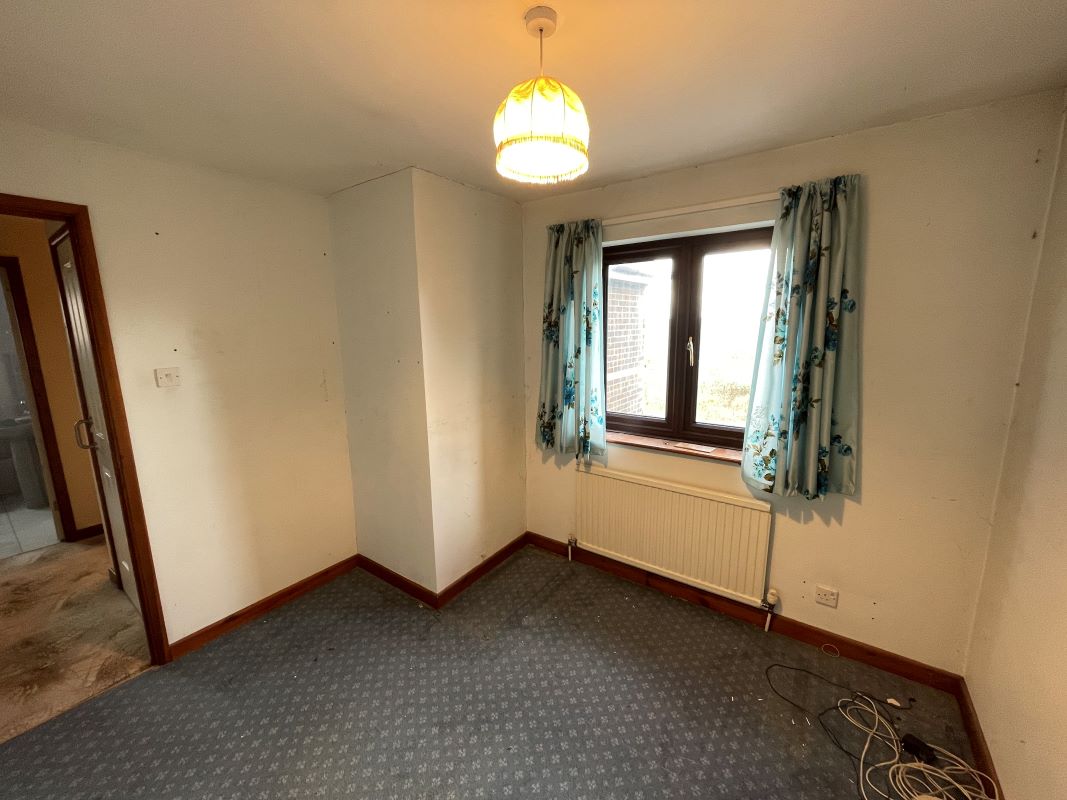 10 The Grange, Lower Caldecote, Bedfordshire, SG18 9ET