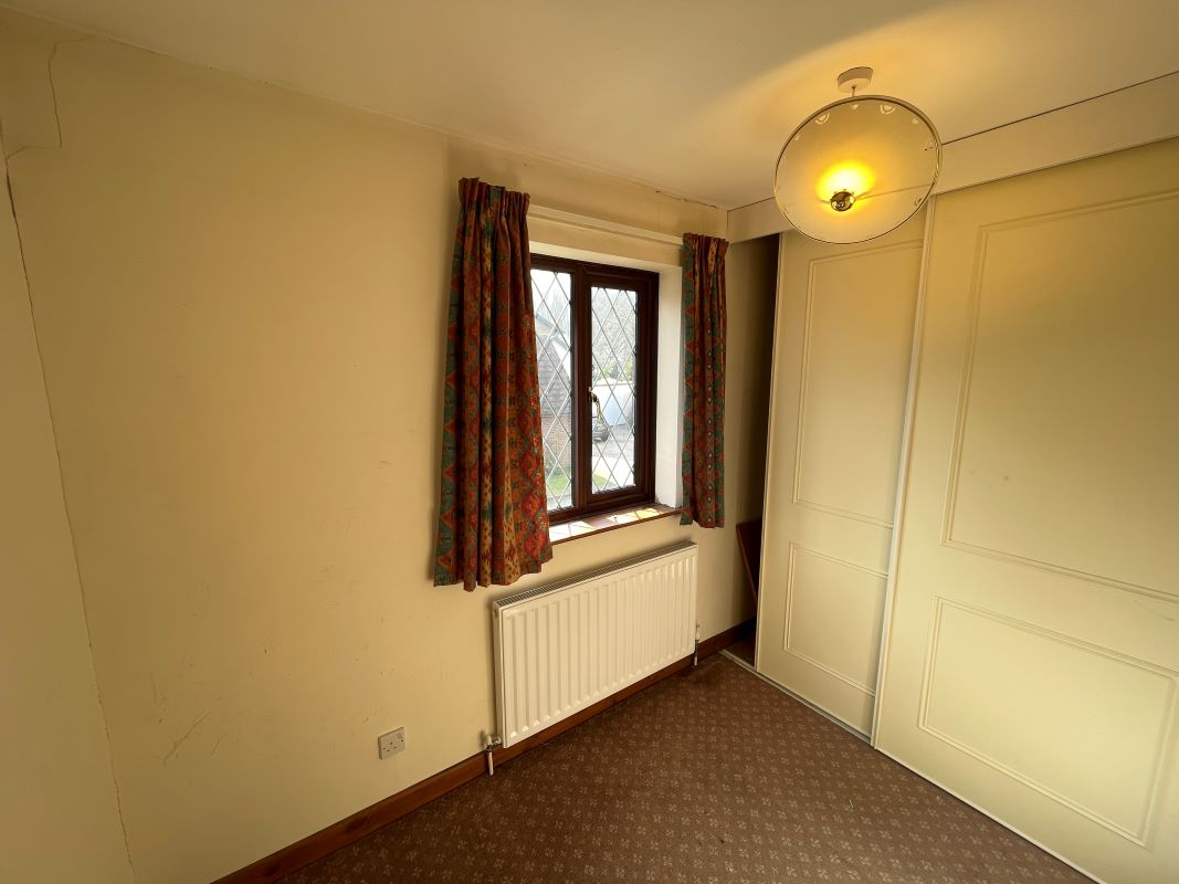 10 The Grange, Lower Caldecote, Bedfordshire, SG18 9ET