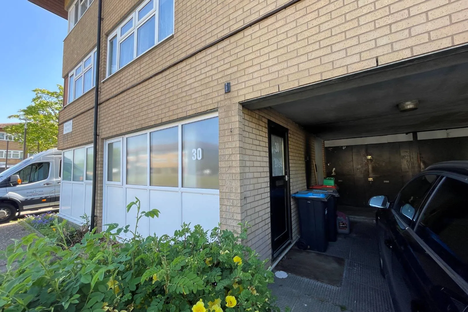 30 Ramsons Avenue, Conniburrow, Milton Keynes, MK14 7BA