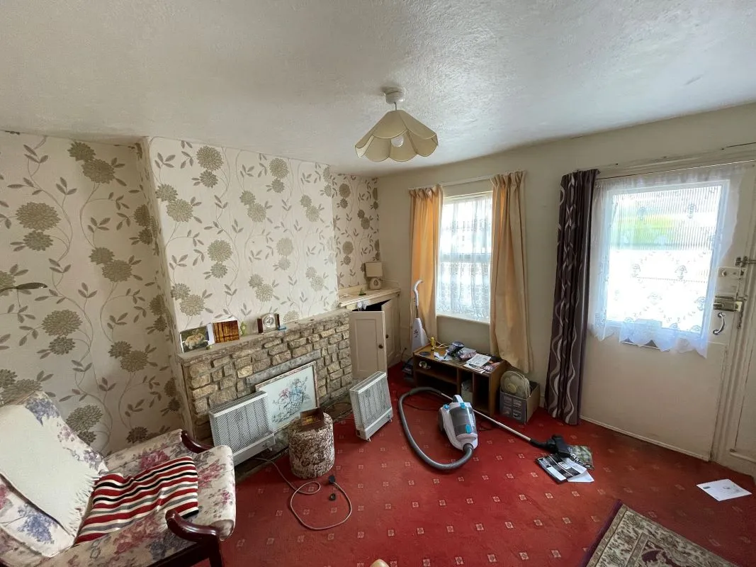16 Ivel Road, Sandy, Bedfordshire, SG19 1AX