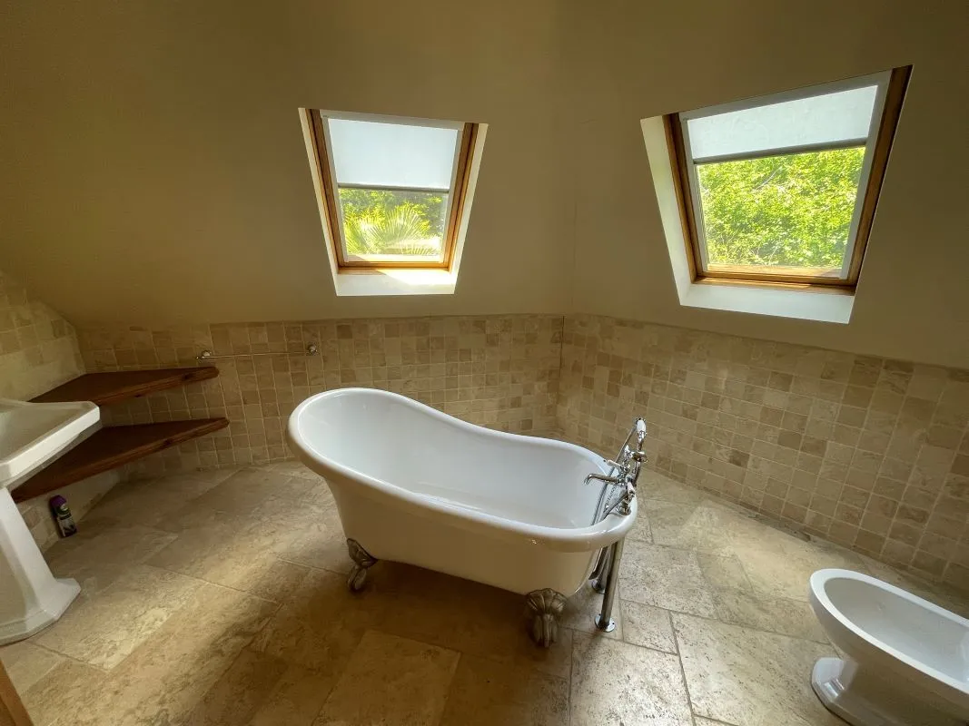 3 The Firs Wigmore Lane, Luton, Bedfordshire, LU2 8AA