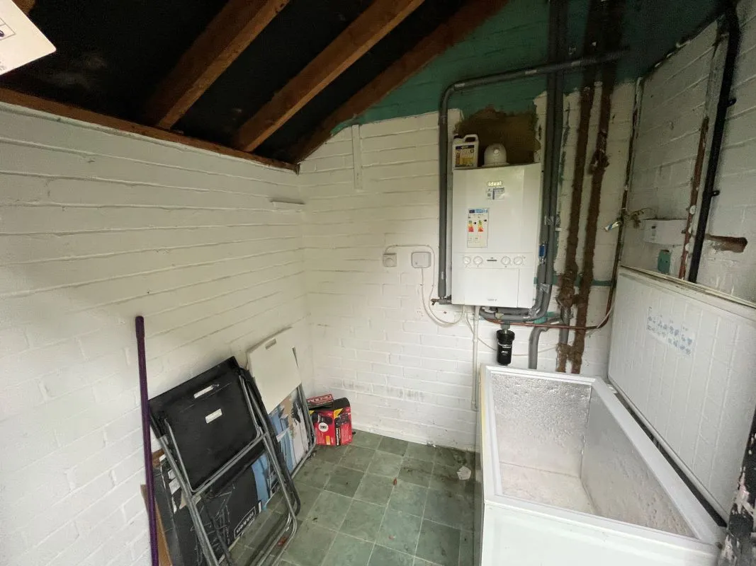 77 Irchester Road, Wollaston, North Northamptonshire, NN29 7RW