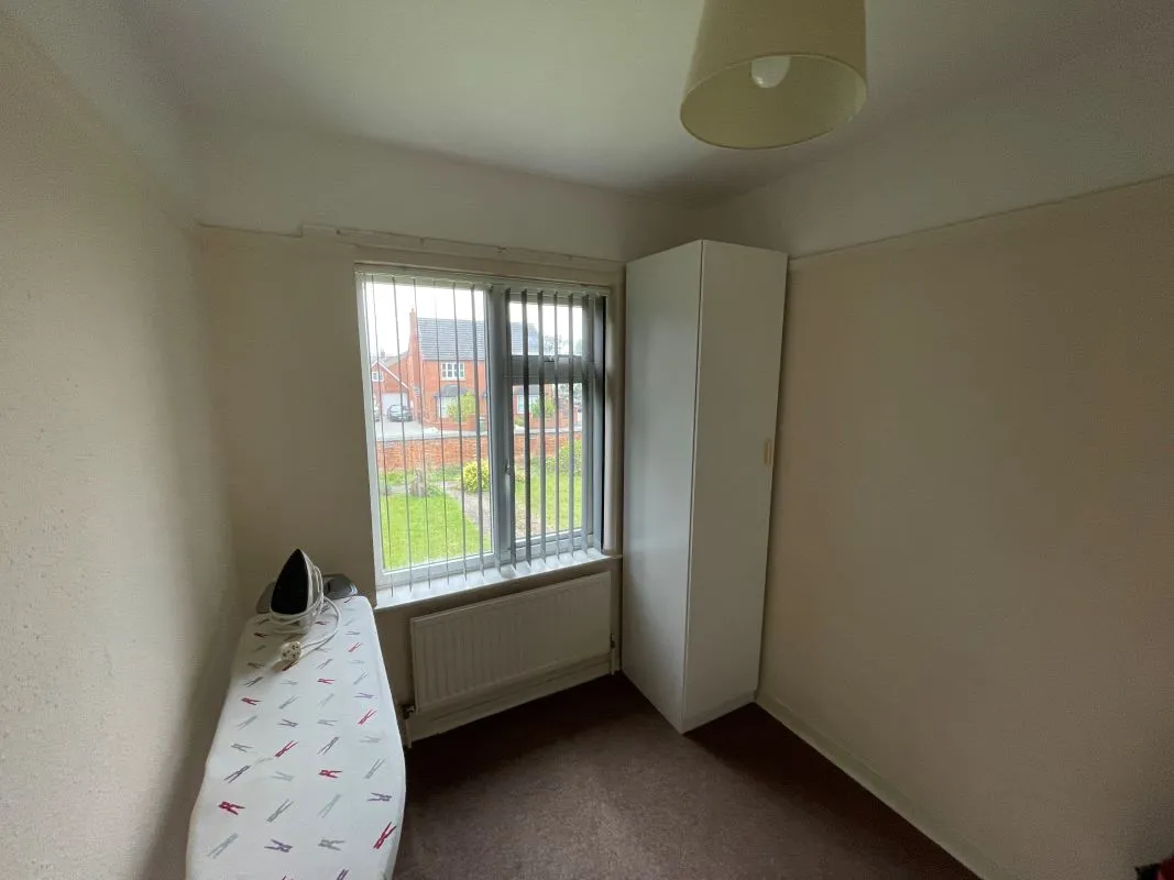 77 Irchester Road, Wollaston, North Northamptonshire, NN29 7RW